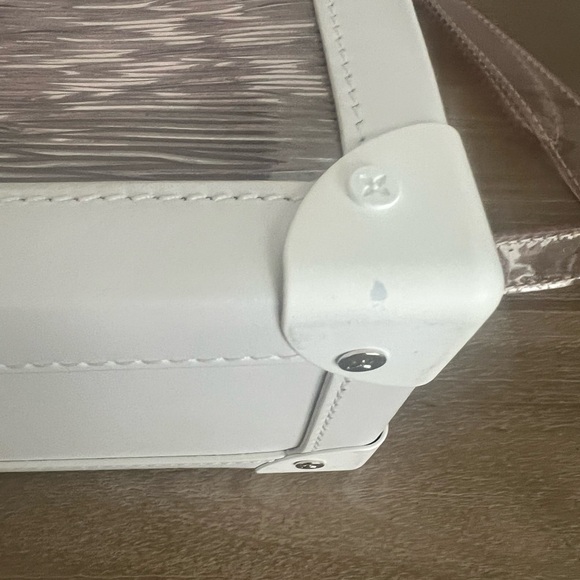 Louis Vuitton Epi Plage Soft Trunk - RARE - Picture 11 of 11